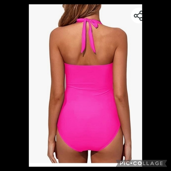 Pink sexy swimsuit. - Picture 2 of 9